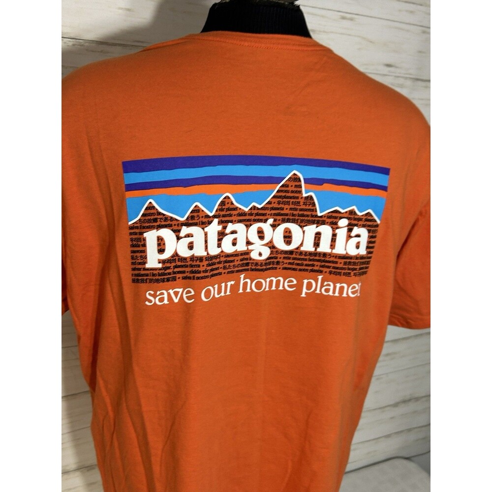 PATAGONIA Size XL Mens Orange Organic Cotton T-Shirt BACK GRAPHICS jacket bag